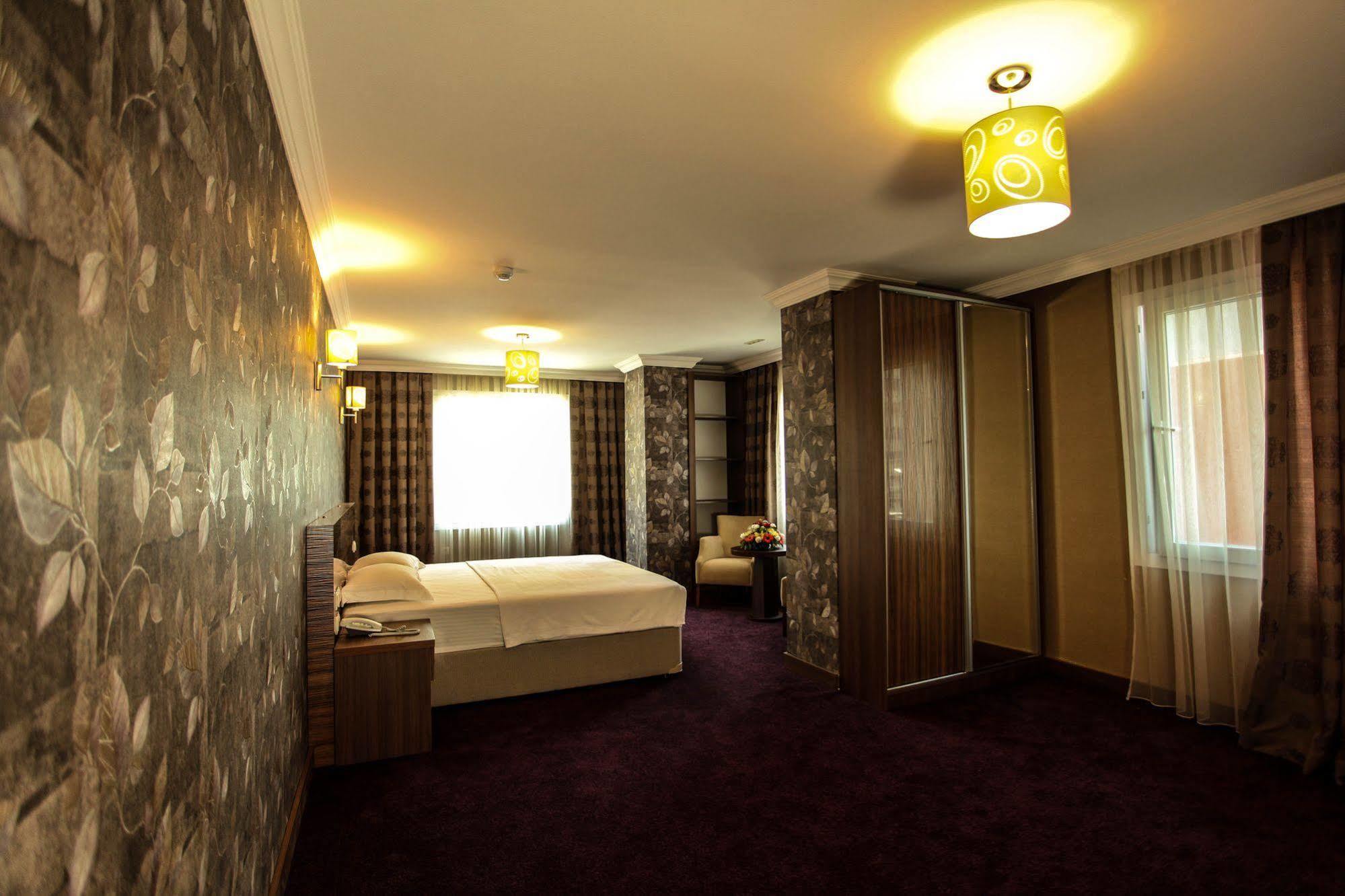 Grand Akcali Otel İskenderun Exteriör bild