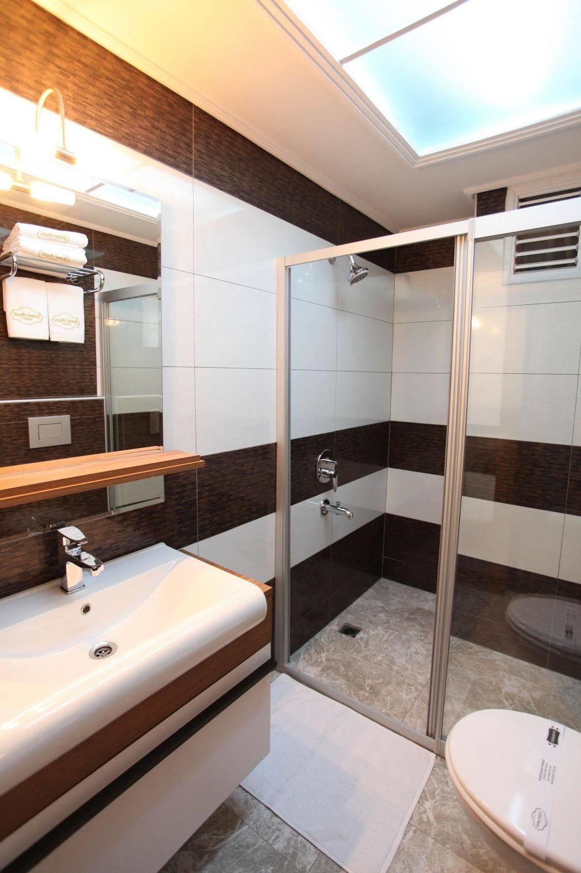 Grand Akcali Otel İskenderun Exteriör bild